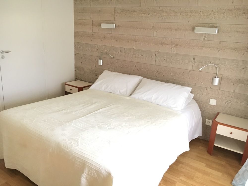 Logis Hotel "Ici M'Aime" Rouvray  Luaran gambar
